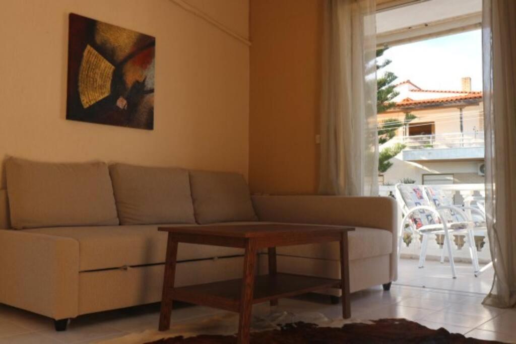 Anestis Apartment Akrata Exteriör bild